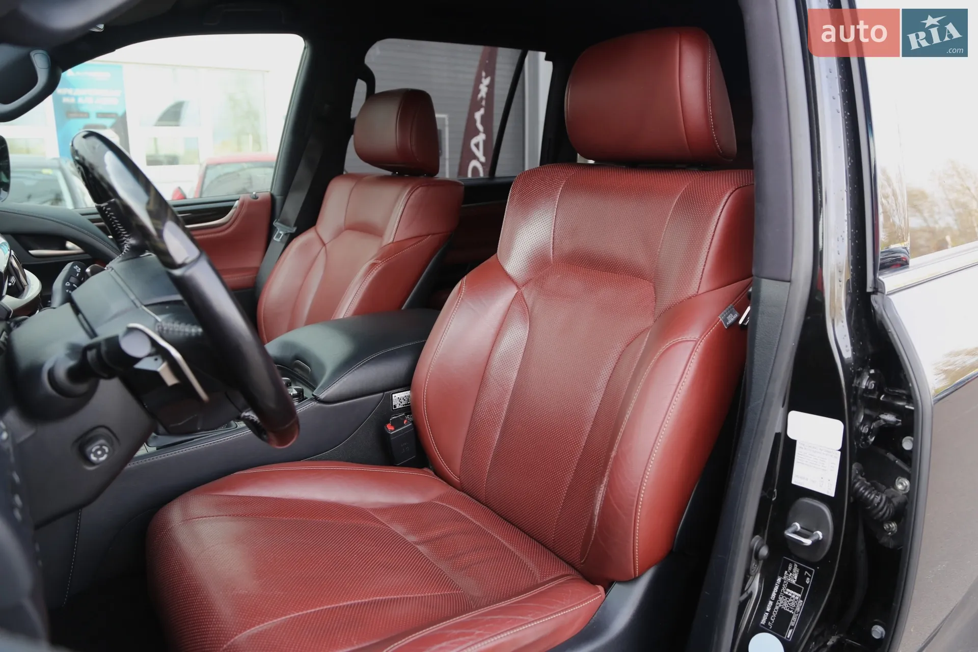 2020 Lexus LX - мініатюра 9