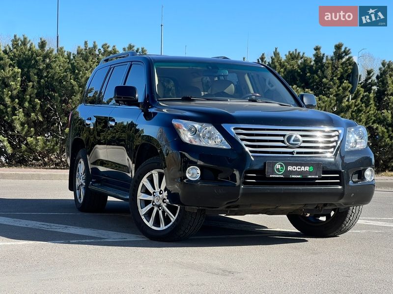 Внедорожник / Кроссовер Lexus LX 2011 в Киеве