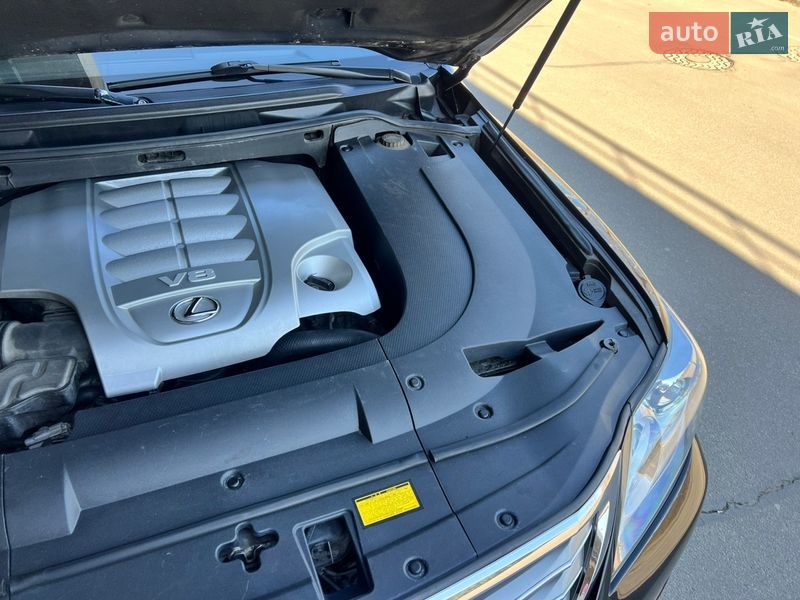 Внедорожник / Кроссовер Lexus LX 2011 в Киеве