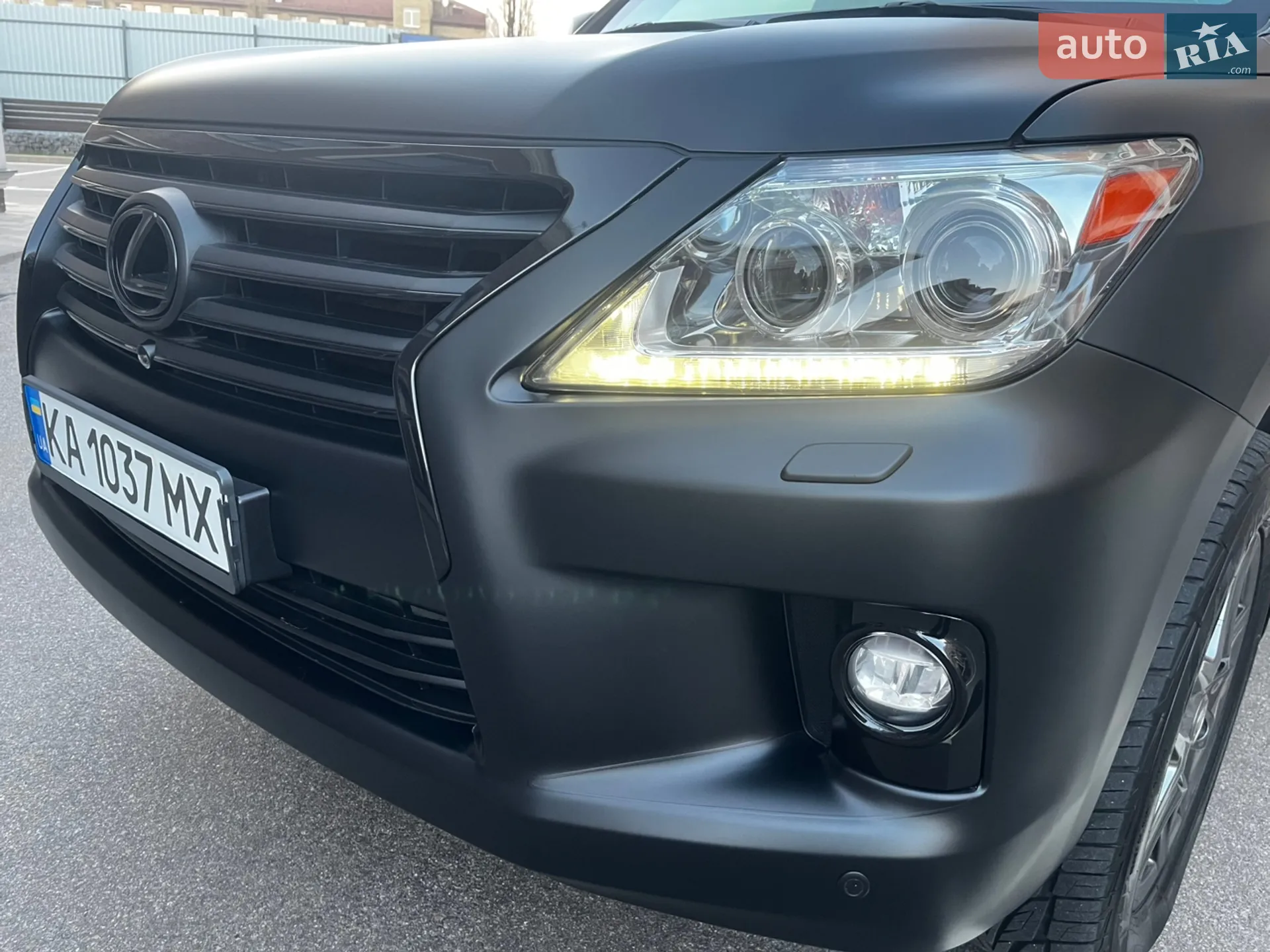 2010 Lexus LX - мініатюра 3