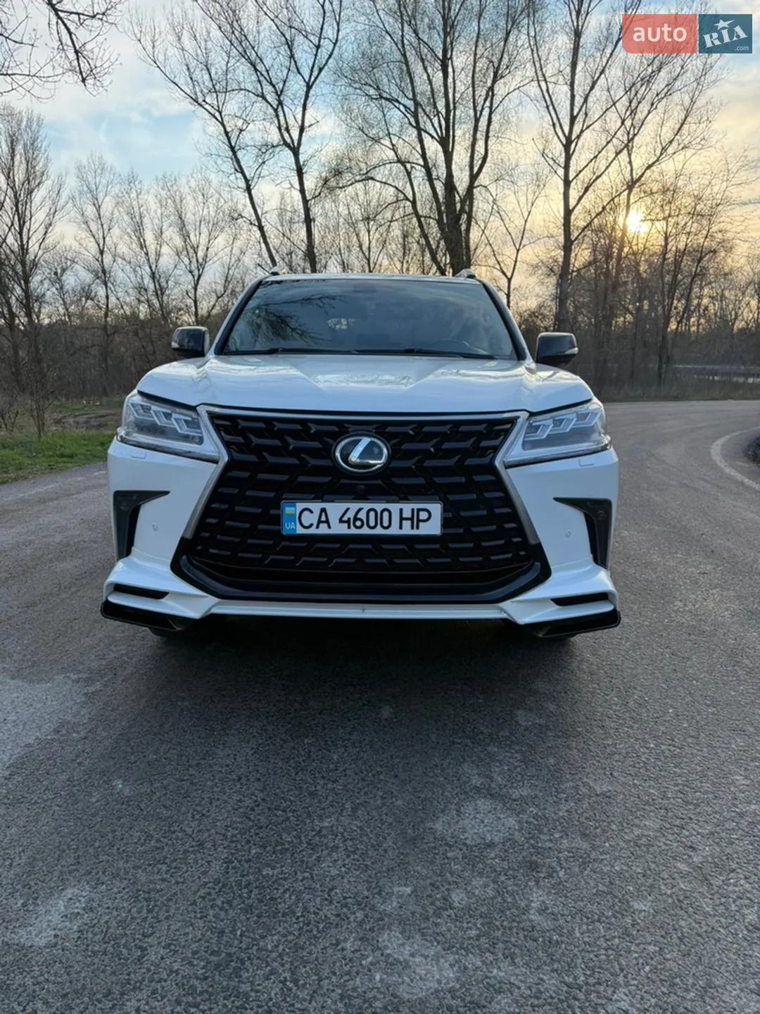2011 Lexus LX - мініатюра 3