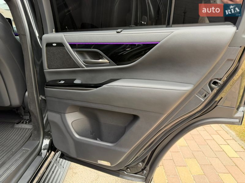 Позашляховик / Кросовер Lexus LX 2023 в Дніпрі