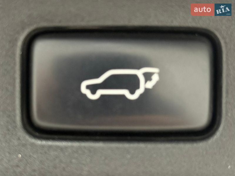 Внедорожник / Кроссовер Lexus LX 2016 в Днепре