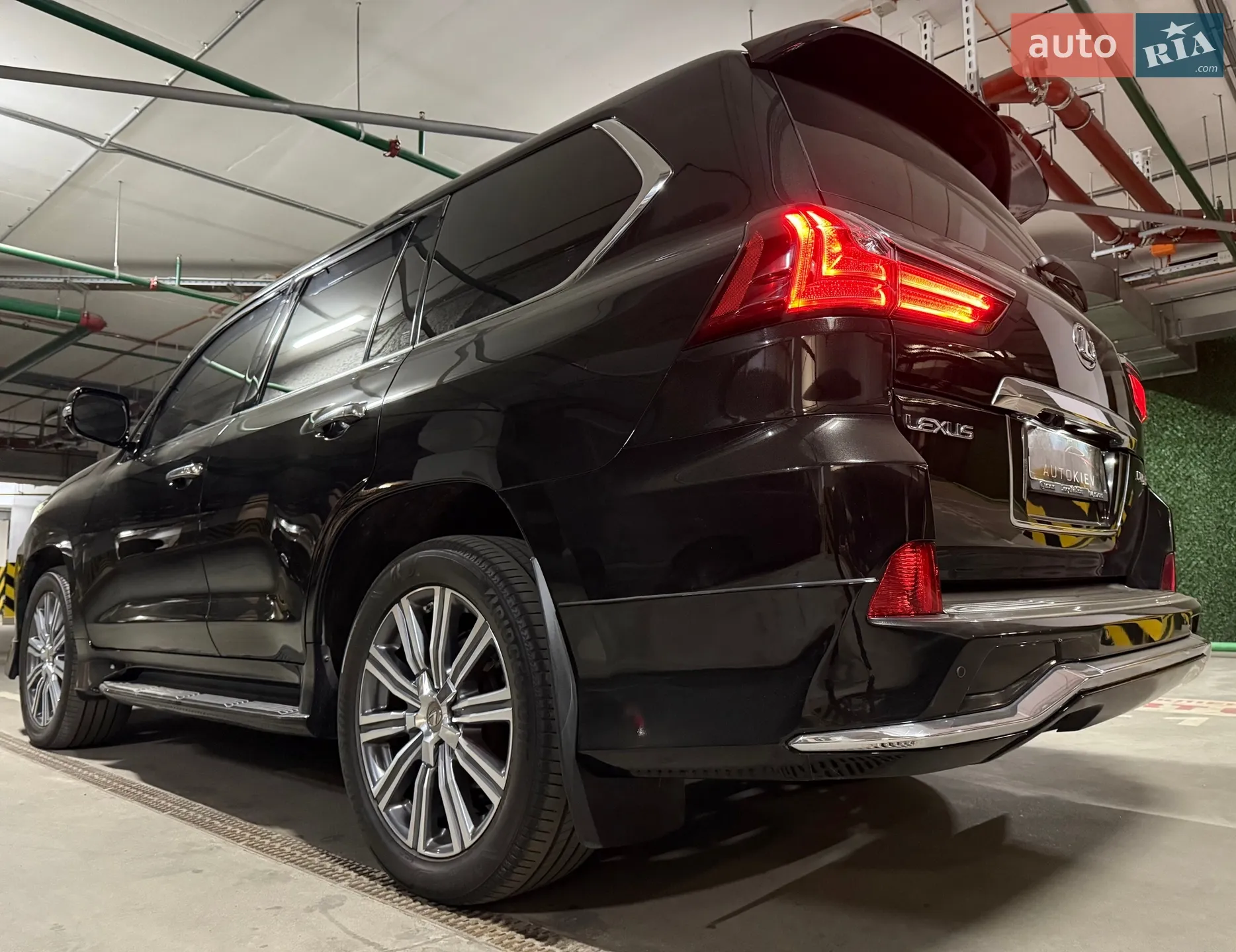 2016 Lexus LX - мініатюра 9