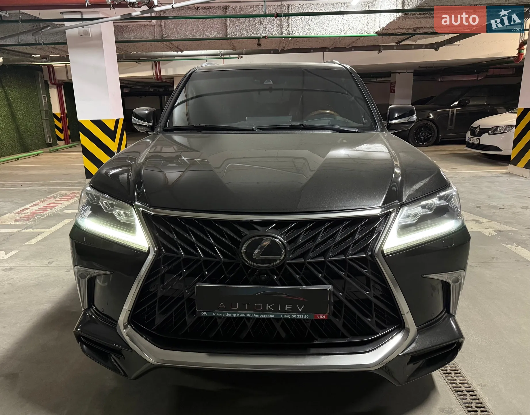 2016 Lexus LX - мініатюра 4