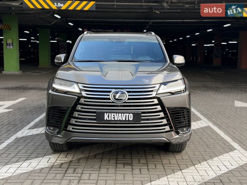 Внедорожник / Кроссовер Lexus LX 2022 в Киеве