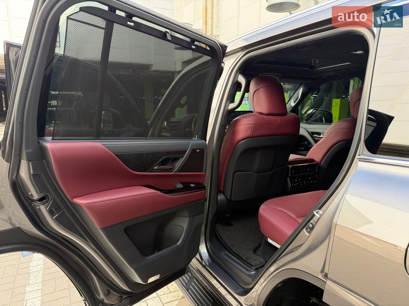 Внедорожник / Кроссовер Lexus LX 2022 в Киеве