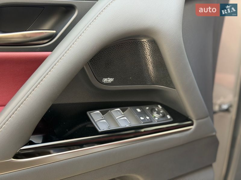 Внедорожник / Кроссовер Lexus LX 2022 в Киеве