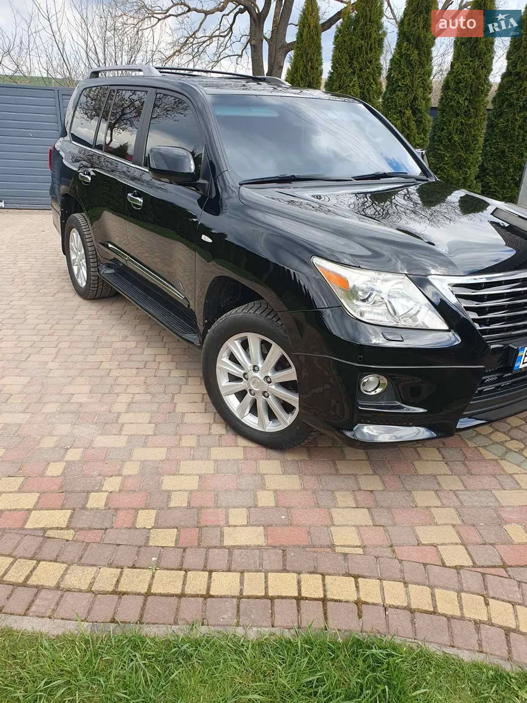 2010 Lexus LX - мініатюра 4