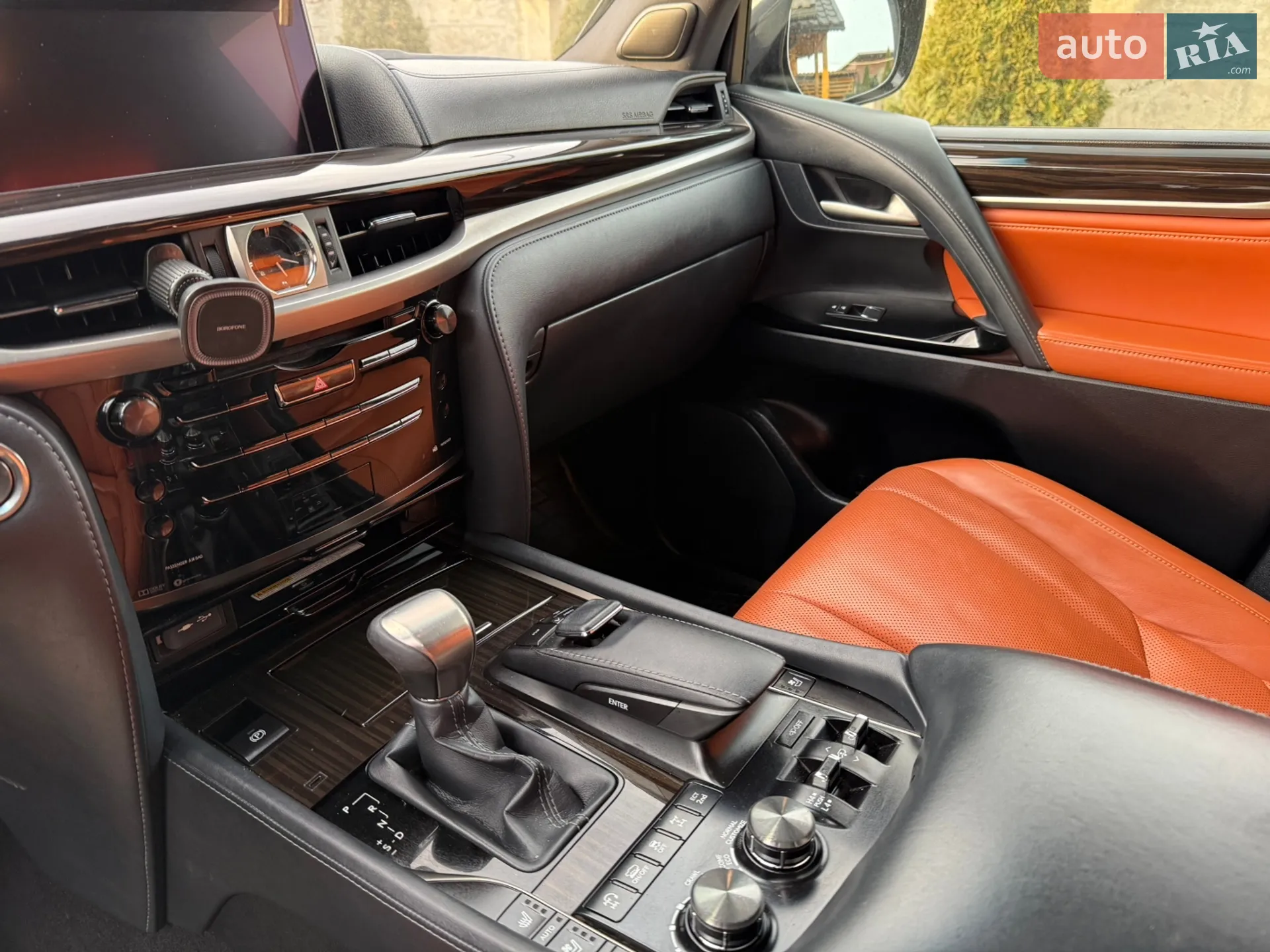 2019 Lexus LX - мініатюра 13