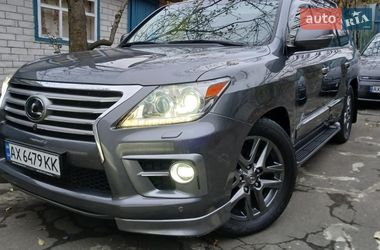 Внедорожник / Кроссовер Lexus LX 2013 в Харькове