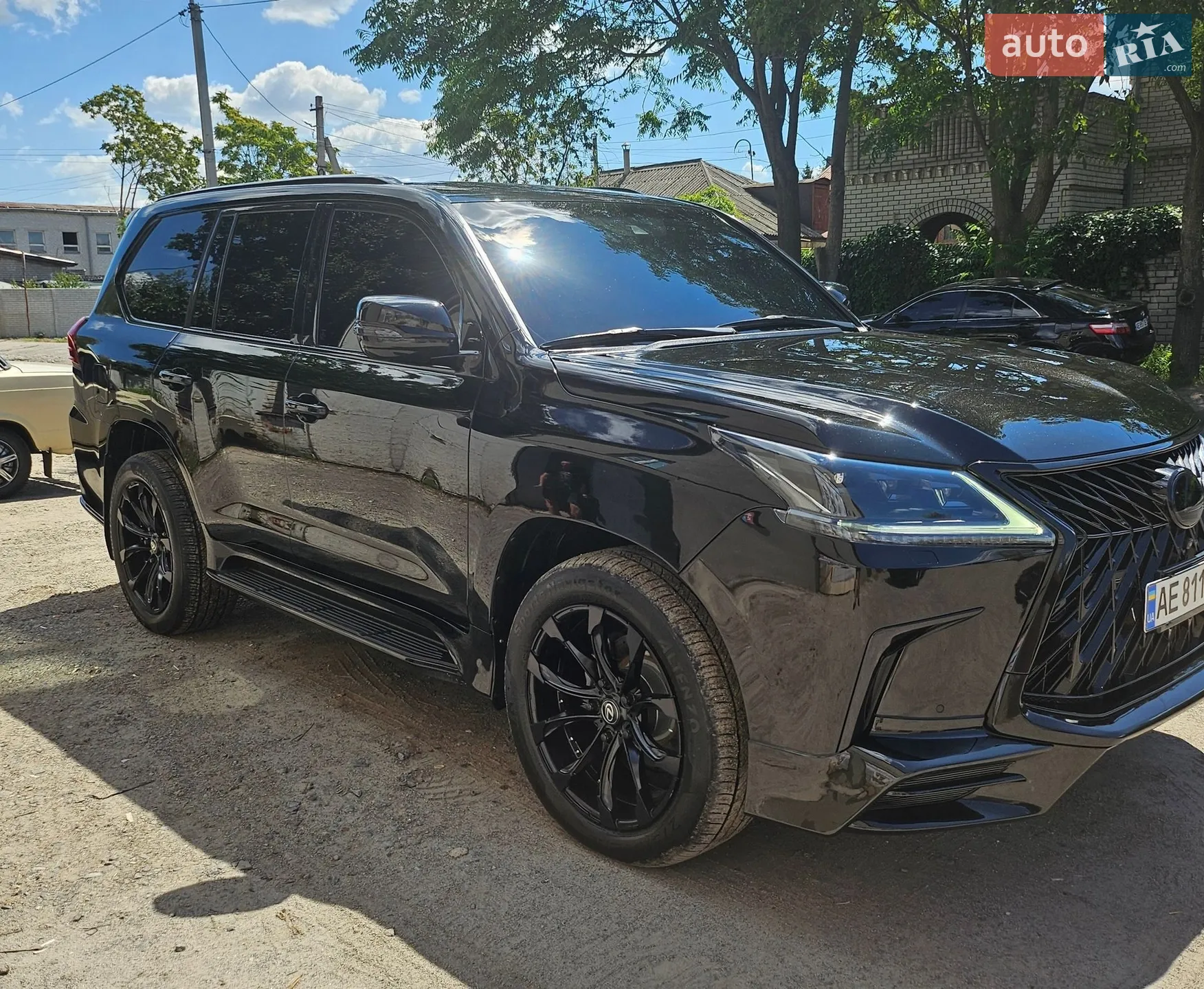 2016 Lexus LX - мініатюра 3