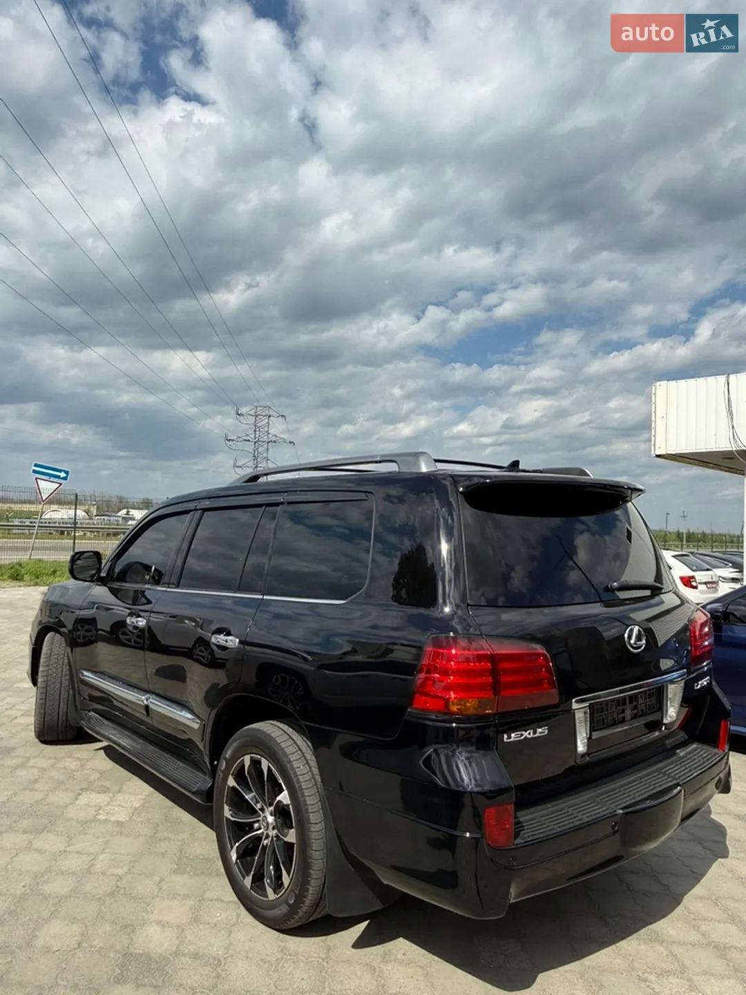 2010 Lexus LX - мініатюра 41