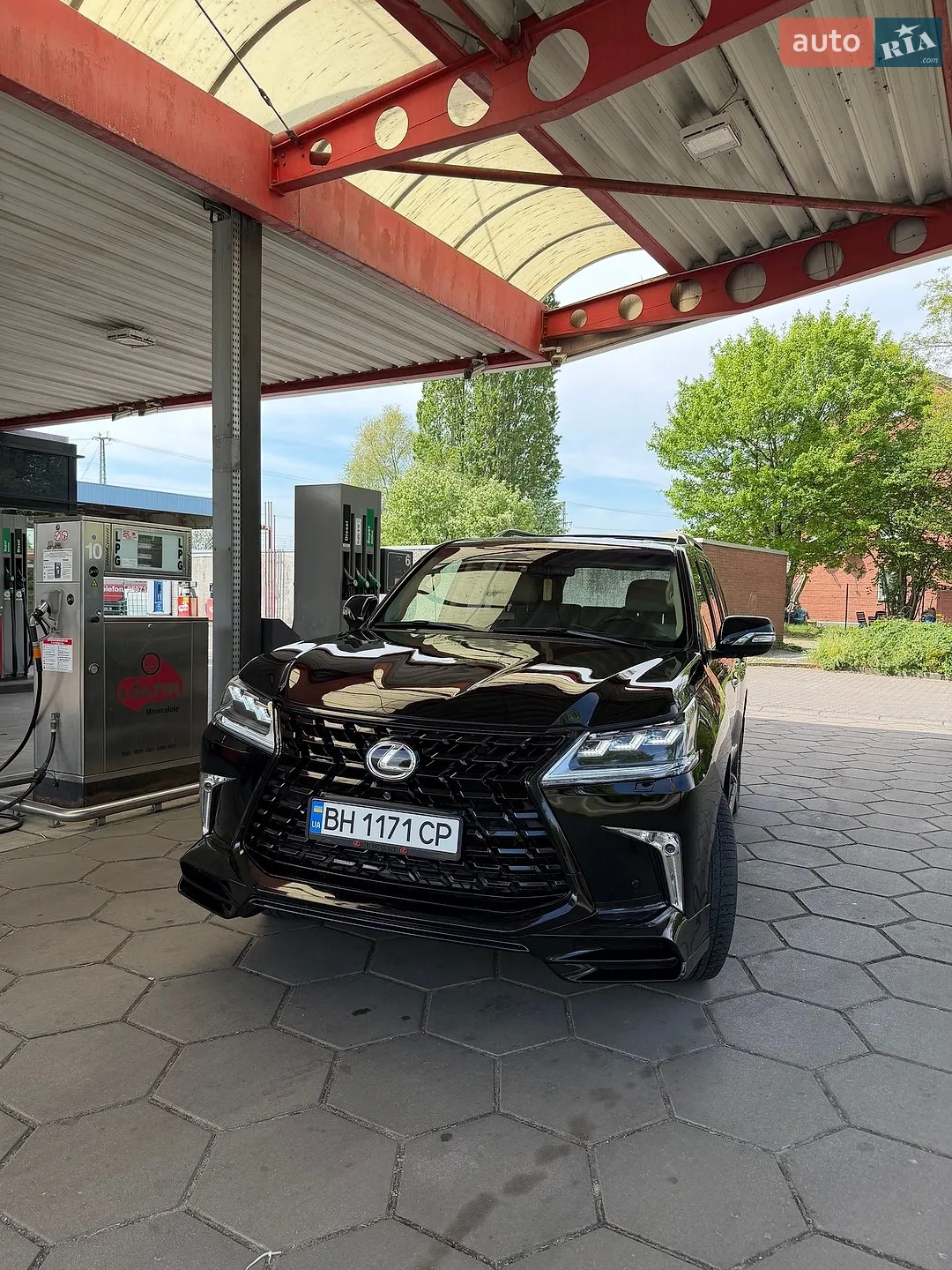 2010 Lexus LX - мініатюра 2