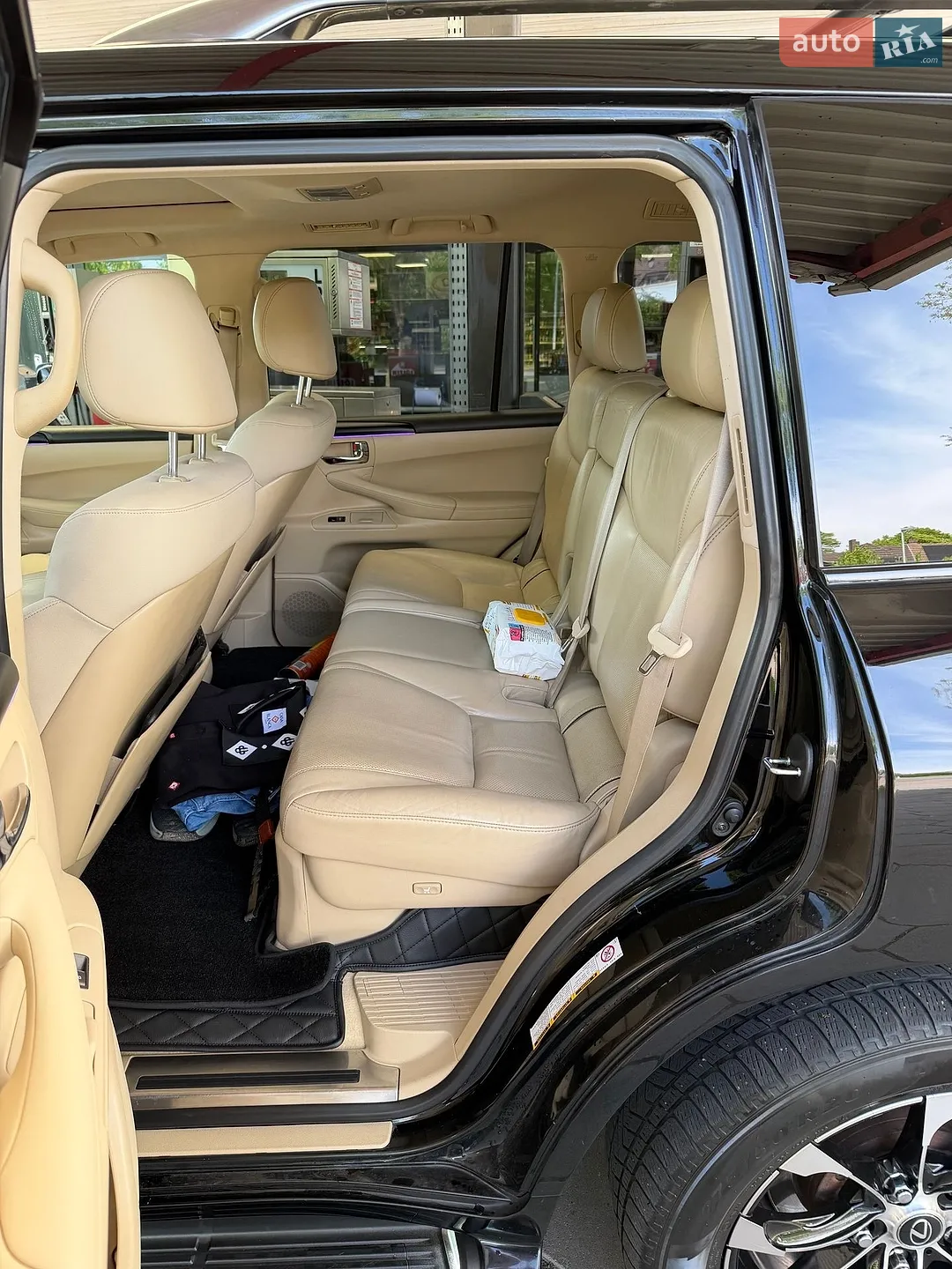 2010 Lexus LX - мініатюра 6
