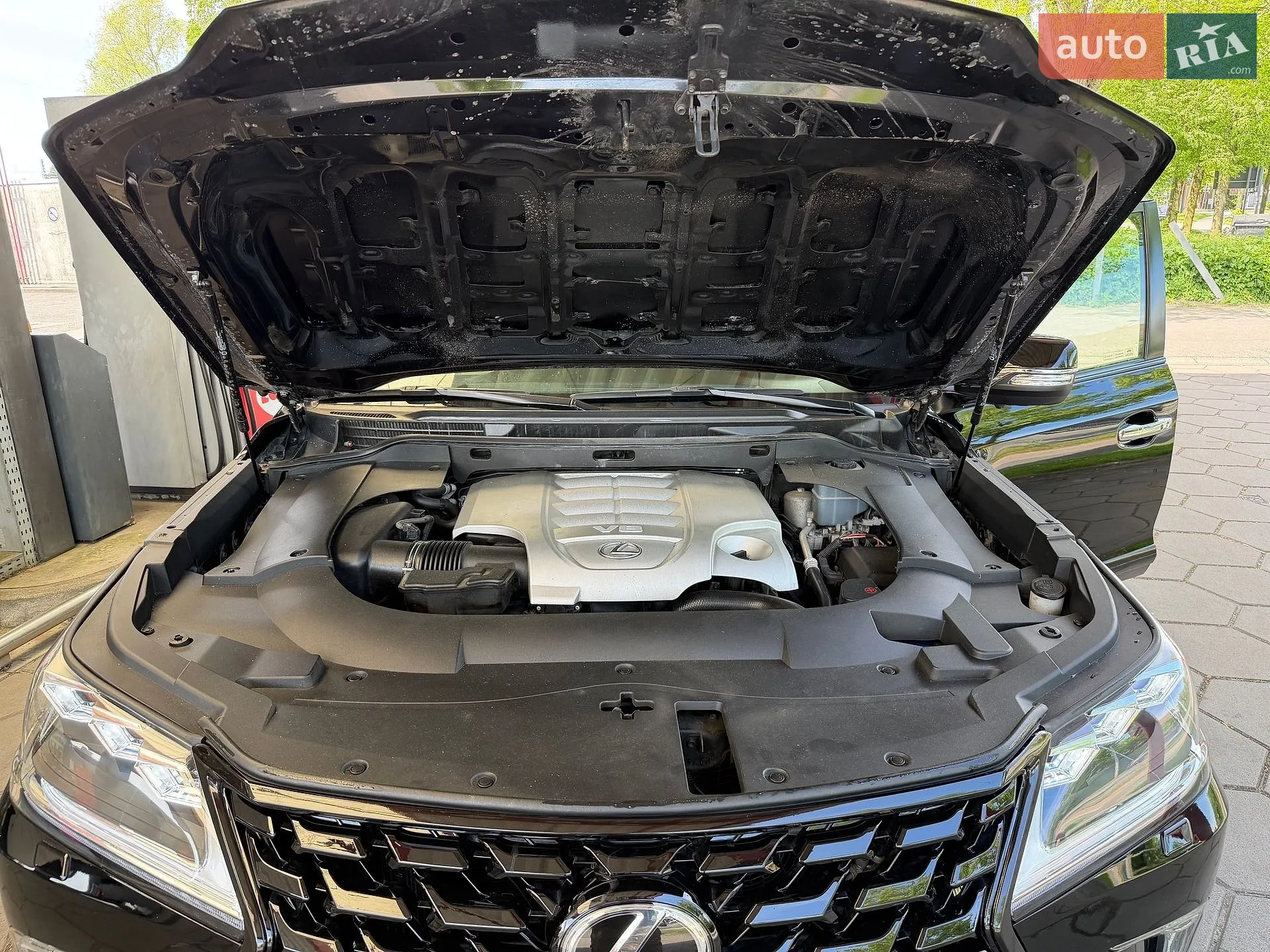 2010 Lexus LX - мініатюра 11