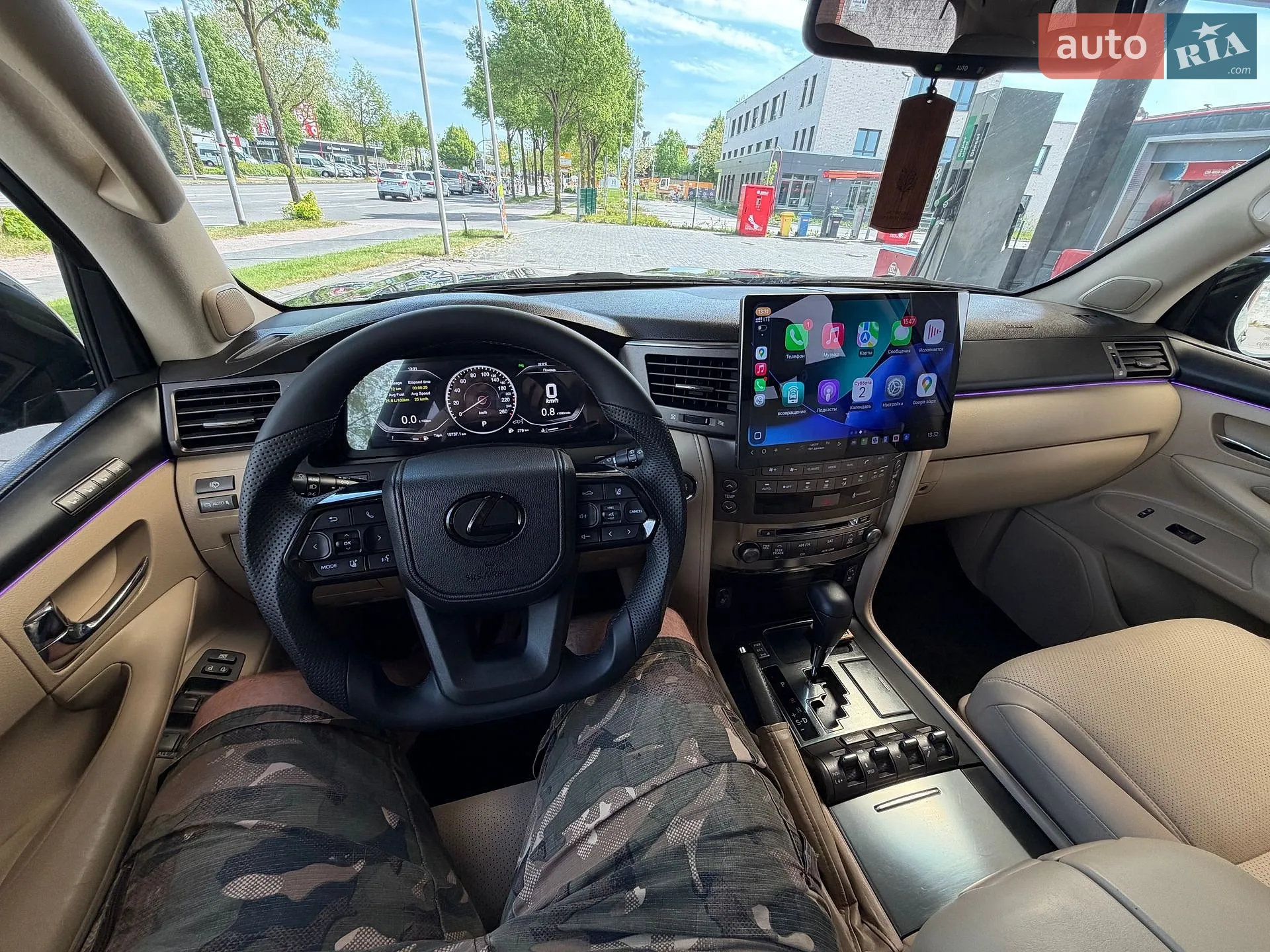 2010 Lexus LX - мініатюра 15
