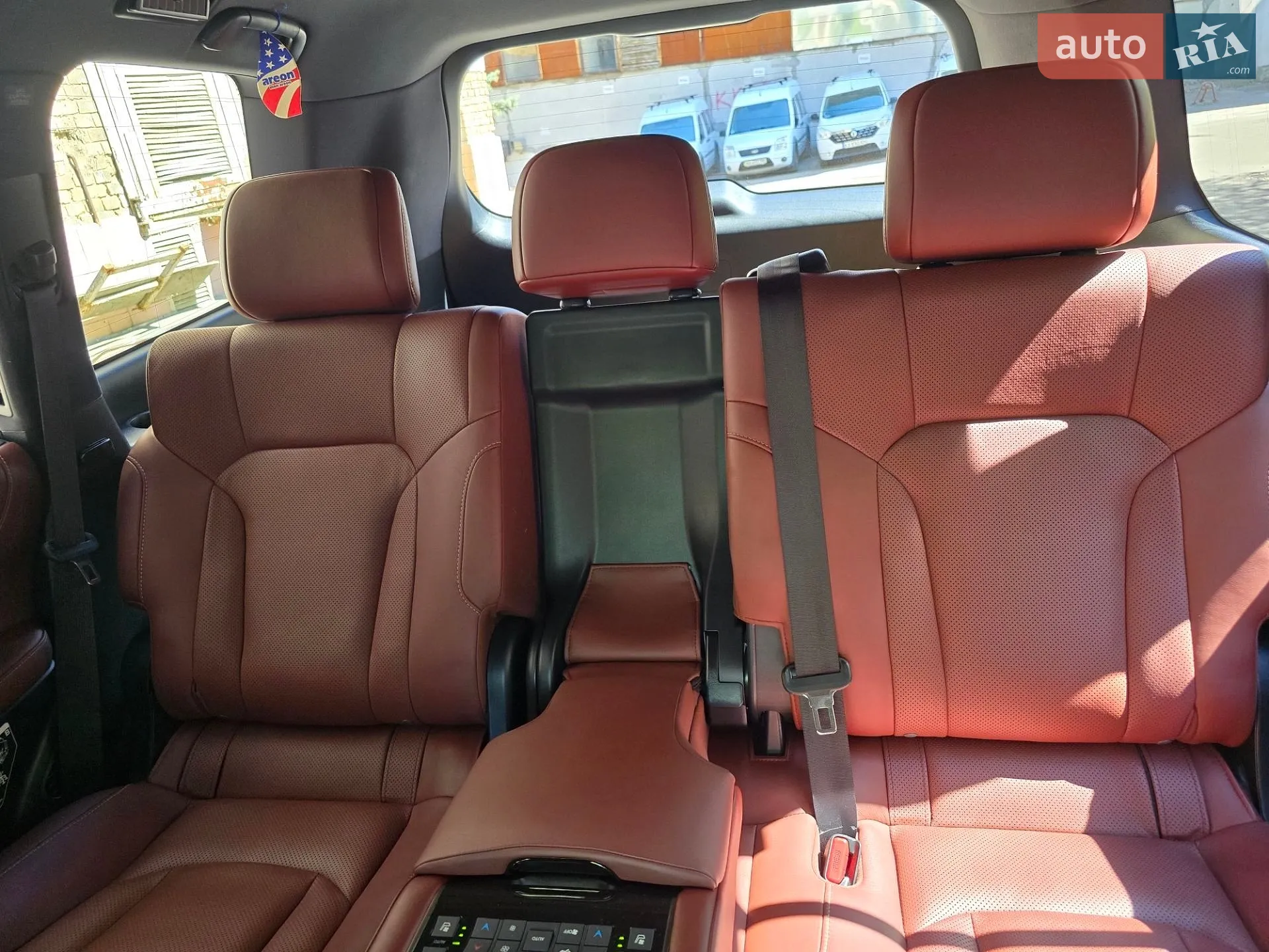2020 Lexus LX - мініатюра 16