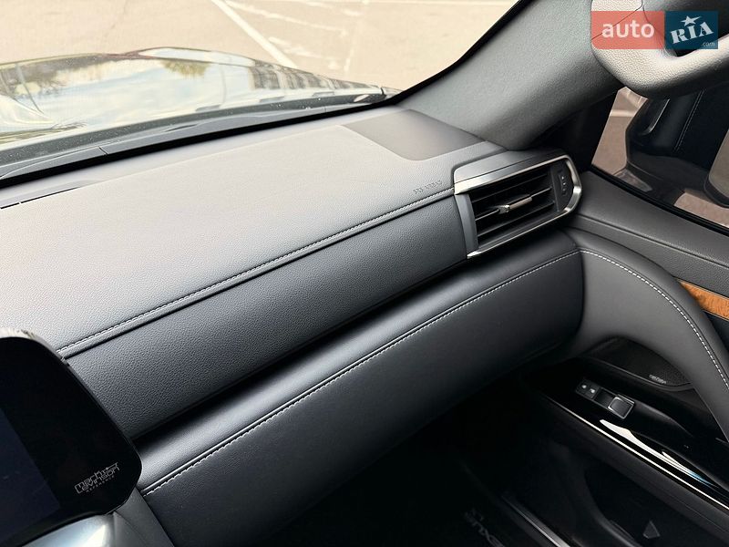 Внедорожник / Кроссовер Lexus LX 2022 в Киеве