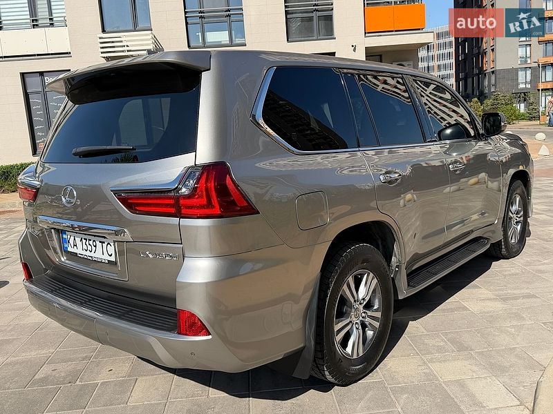 Внедорожник / Кроссовер Lexus LX 2018 в Киеве