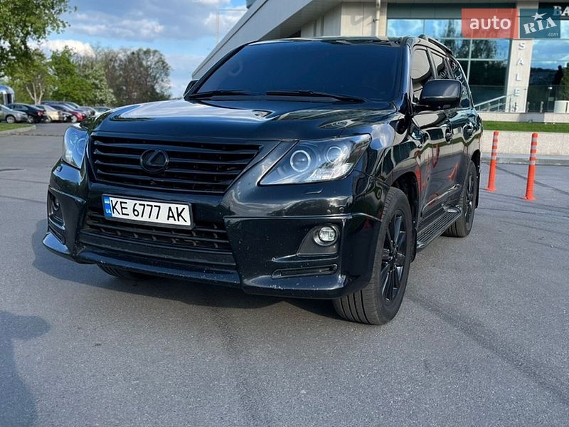 Внедорожник / Кроссовер Lexus LX 2009 в Днепре