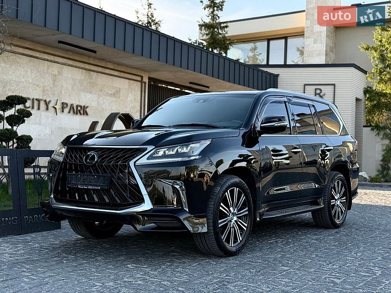 Внедорожник / Кроссовер Lexus LX 2017 в Львове