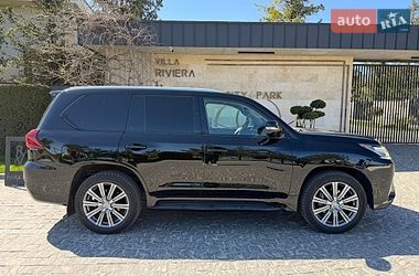 Внедорожник / Кроссовер Lexus LX 2017 в Львове