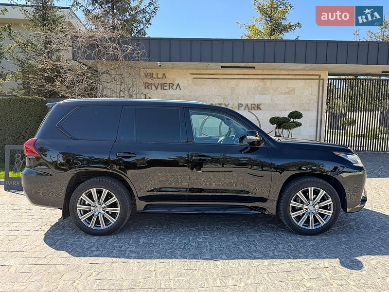 Внедорожник / Кроссовер Lexus LX 2017 в Львове