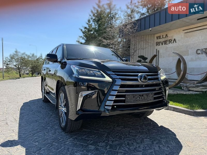 Внедорожник / Кроссовер Lexus LX 2017 в Львове