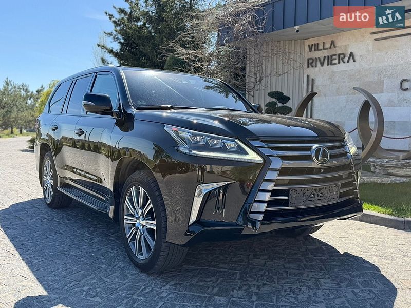 Внедорожник / Кроссовер Lexus LX 2017 в Львове