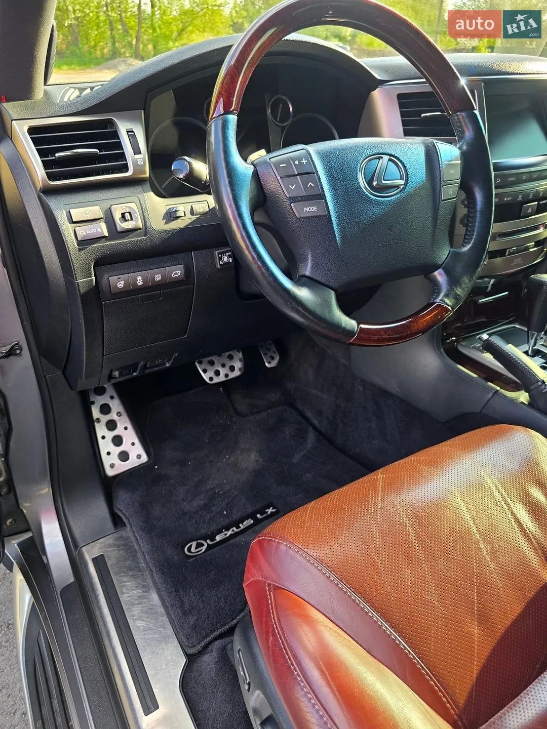2014 Lexus LX - мініатюра 9