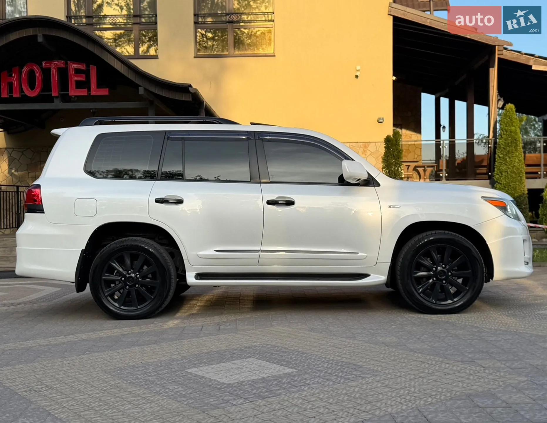 2011 Lexus LX - мініатюра 20