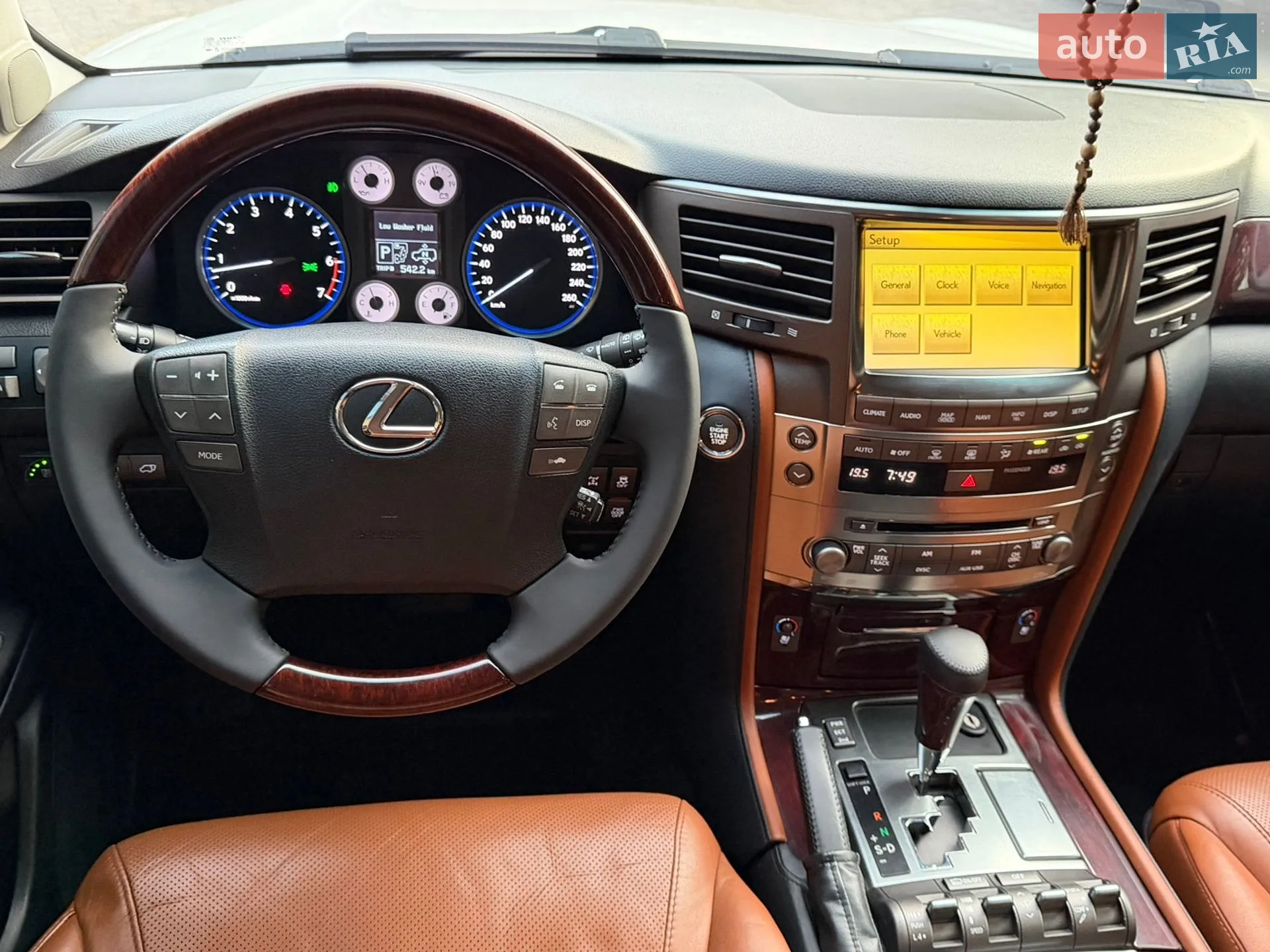 2011 Lexus LX - мініатюра 38