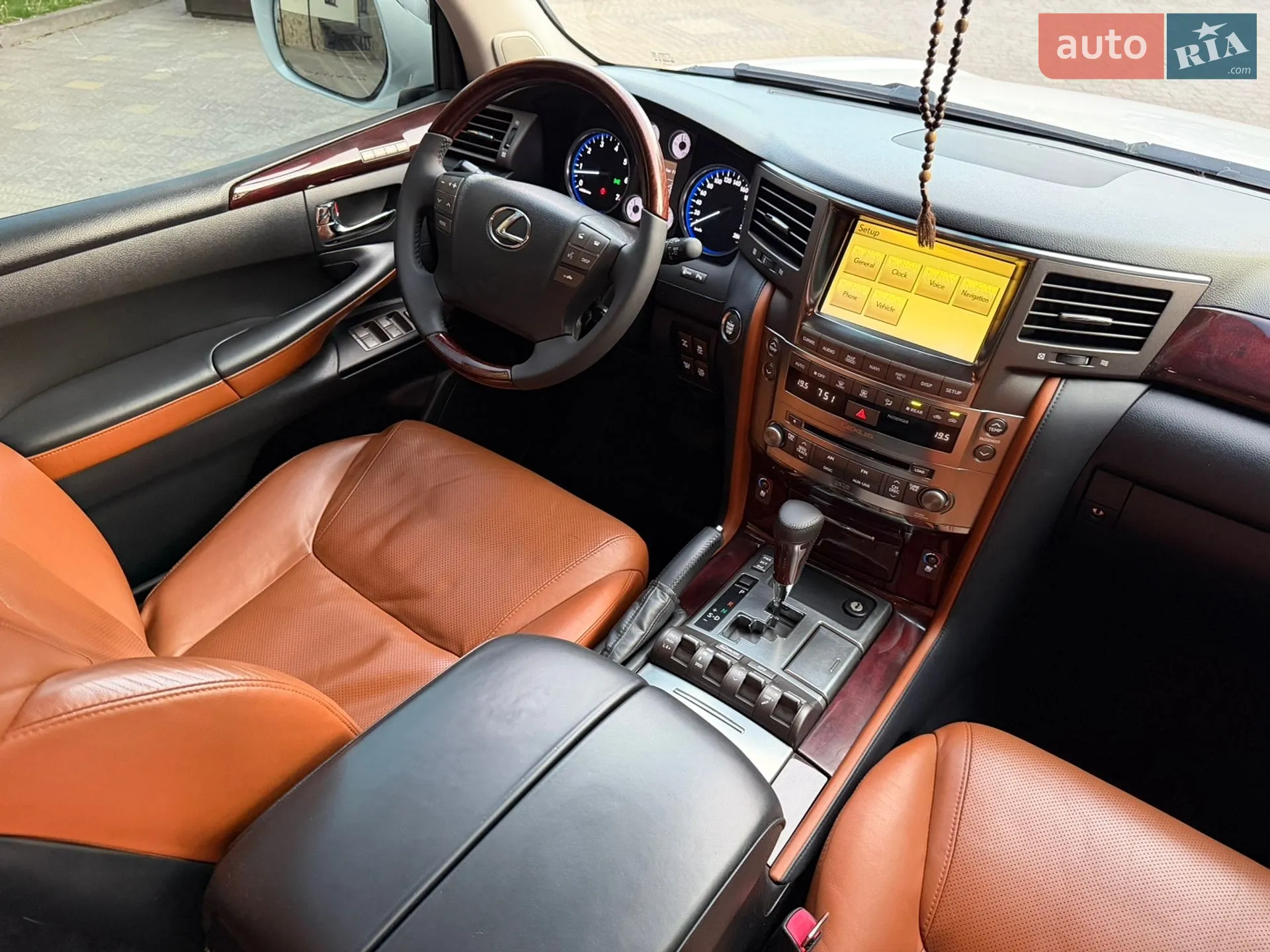 2011 Lexus LX - мініатюра 42