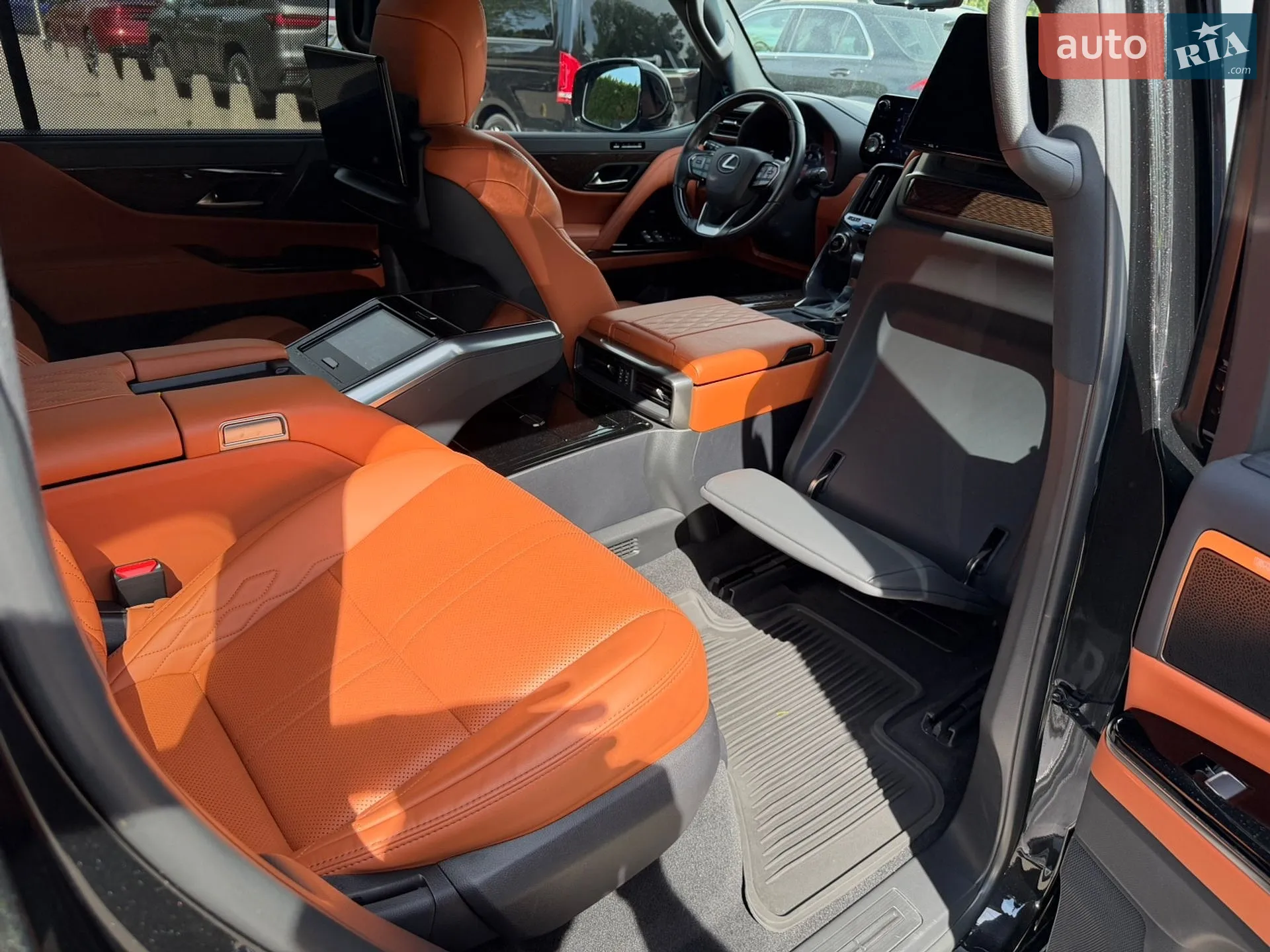 2023 Lexus LX - мініатюра 37