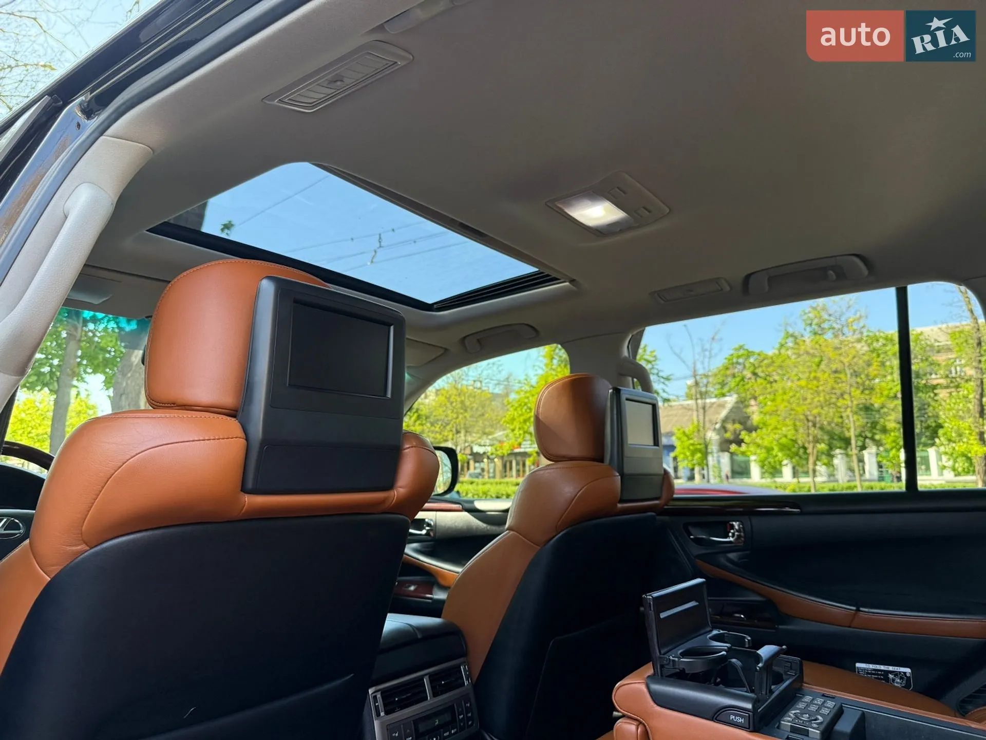 2013 Lexus LX - мініатюра 48