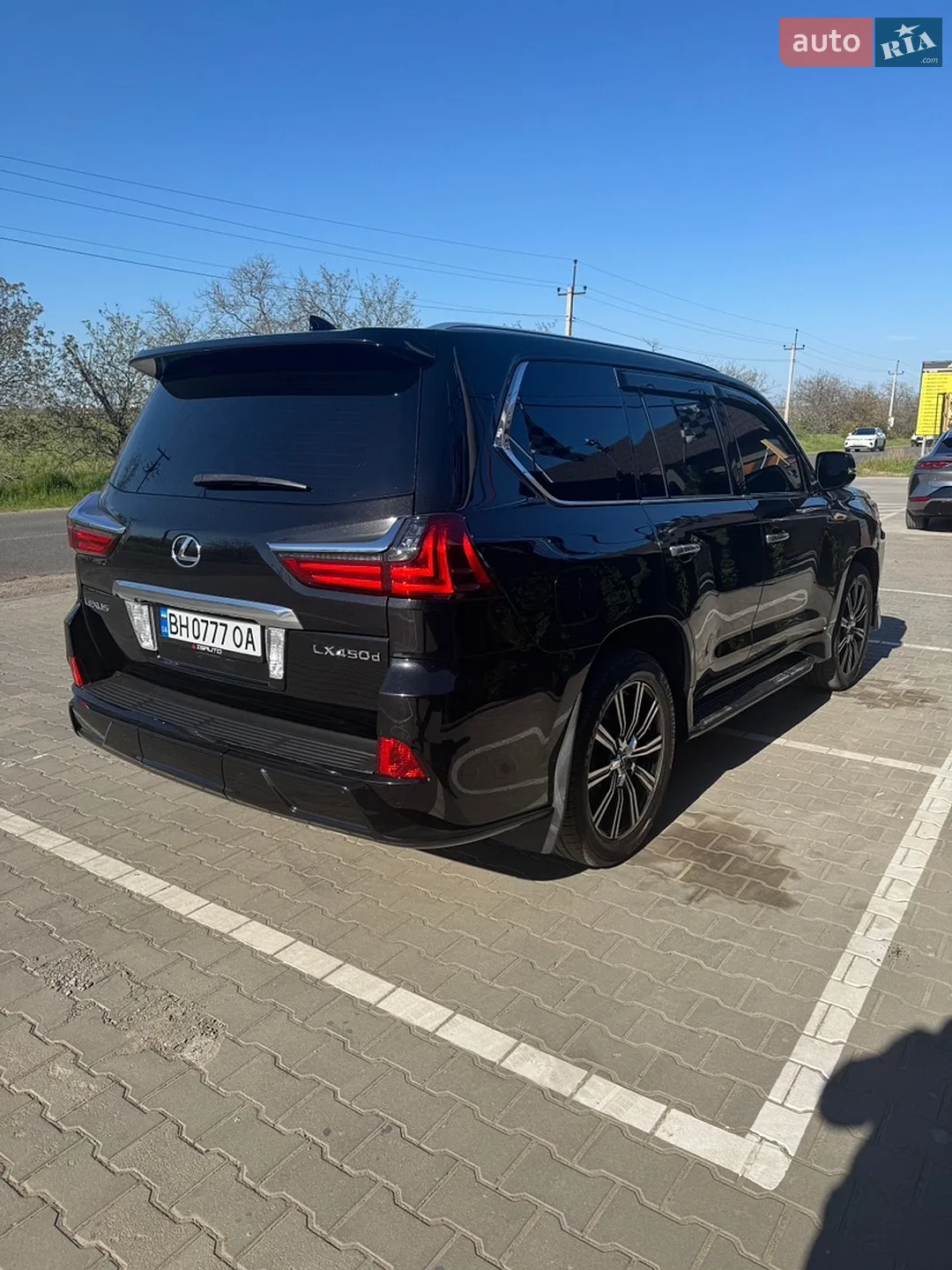 2016 Lexus LX - мініатюра 6