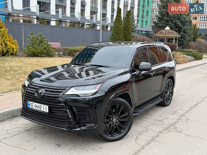 Внедорожник / Кроссовер Lexus LX 2023 в Днепре
