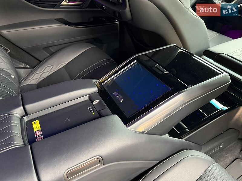 Внедорожник / Кроссовер Lexus LX 2023 в Днепре