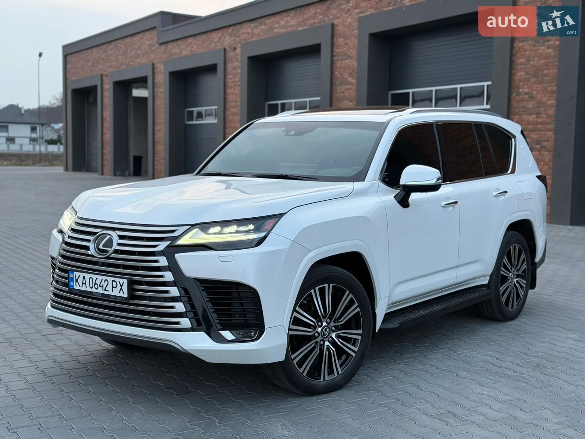 2022 Lexus LX - мініатюра 10