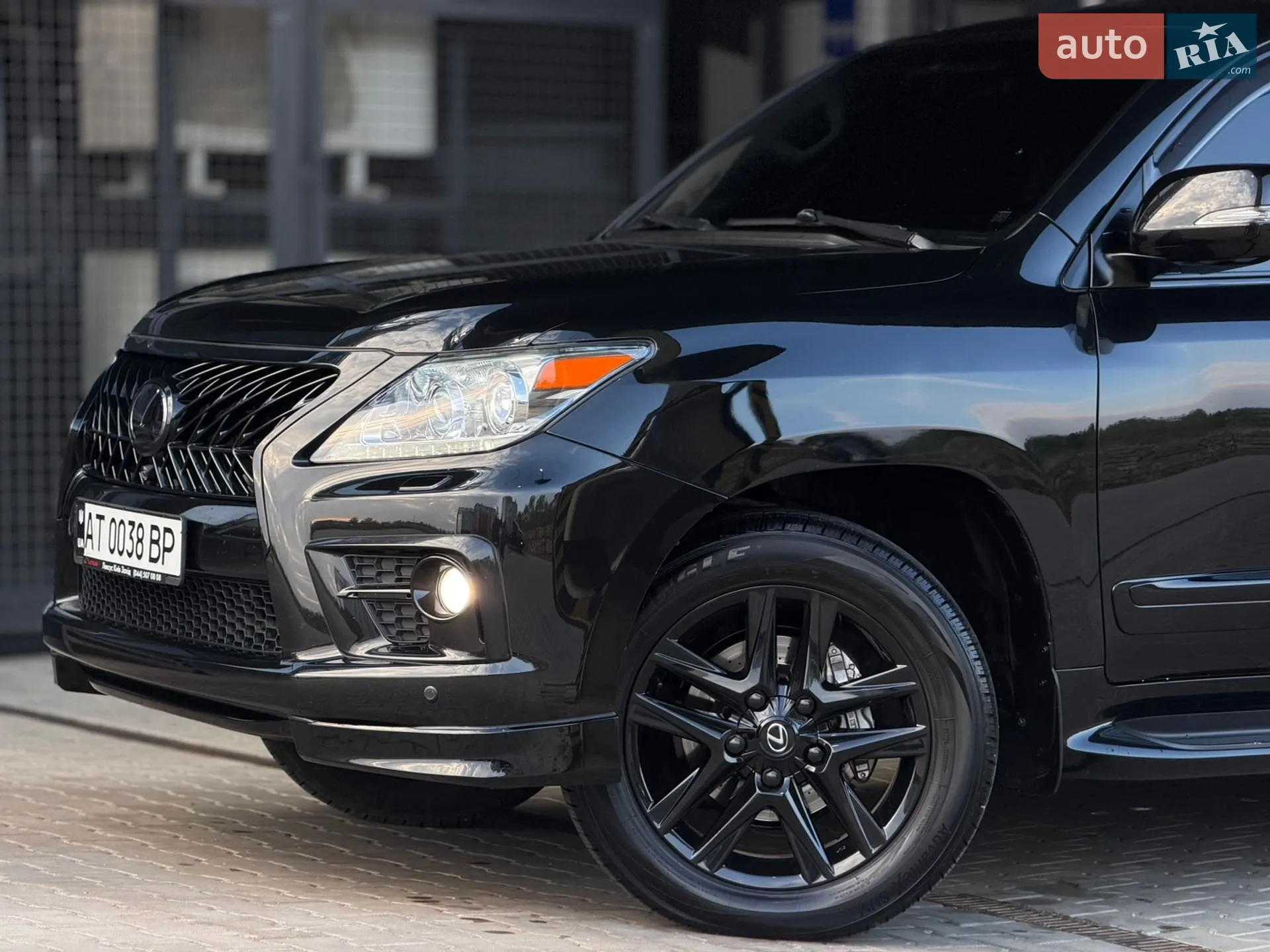 2012 Lexus LX - мініатюра 5