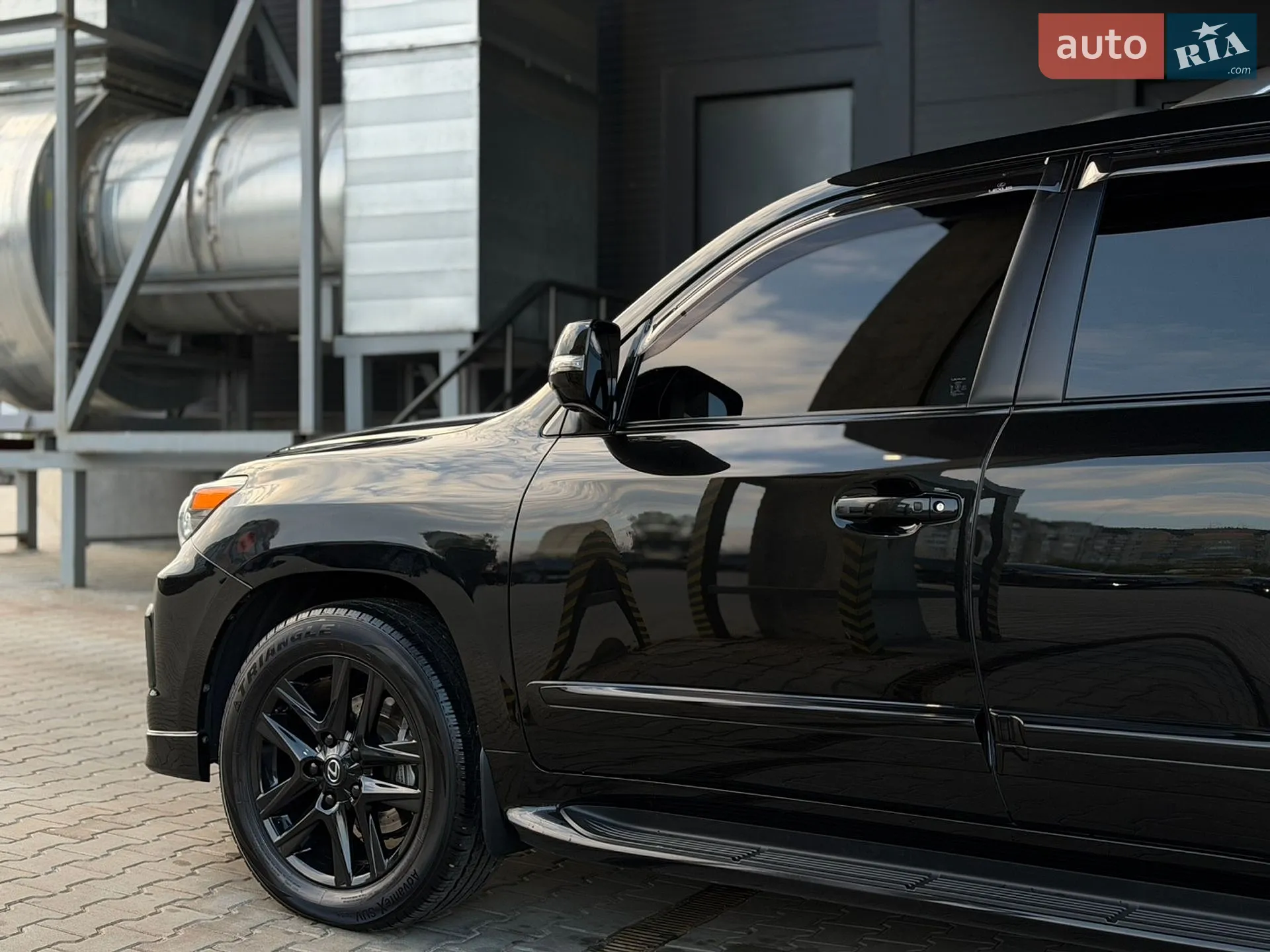 2012 Lexus LX - мініатюра 8