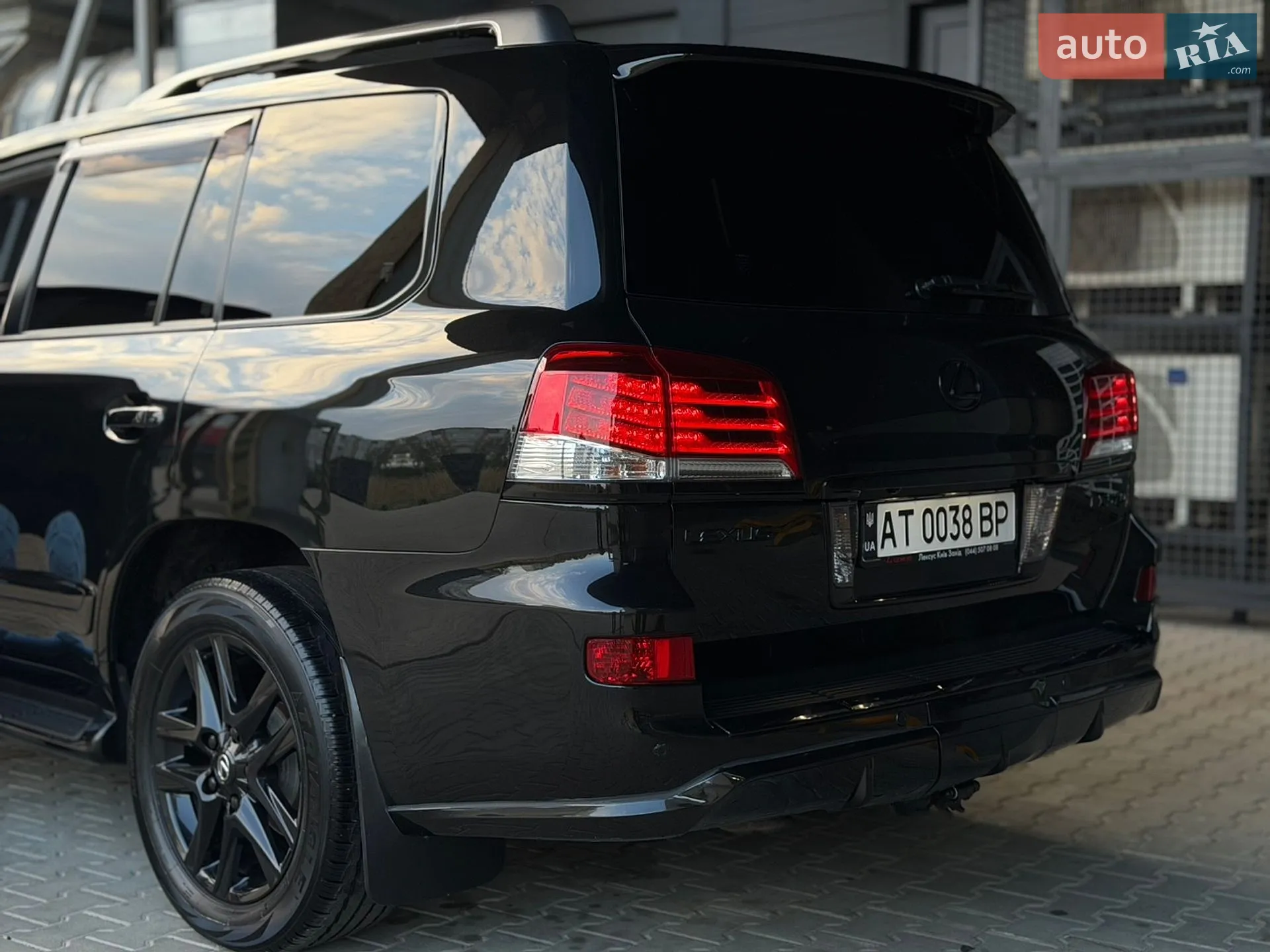 2012 Lexus LX - мініатюра 21