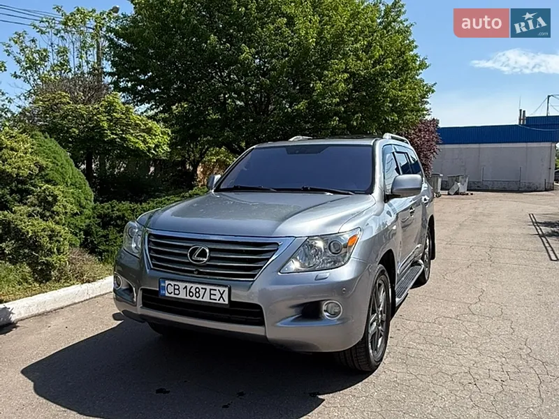 Lexus LX 2008