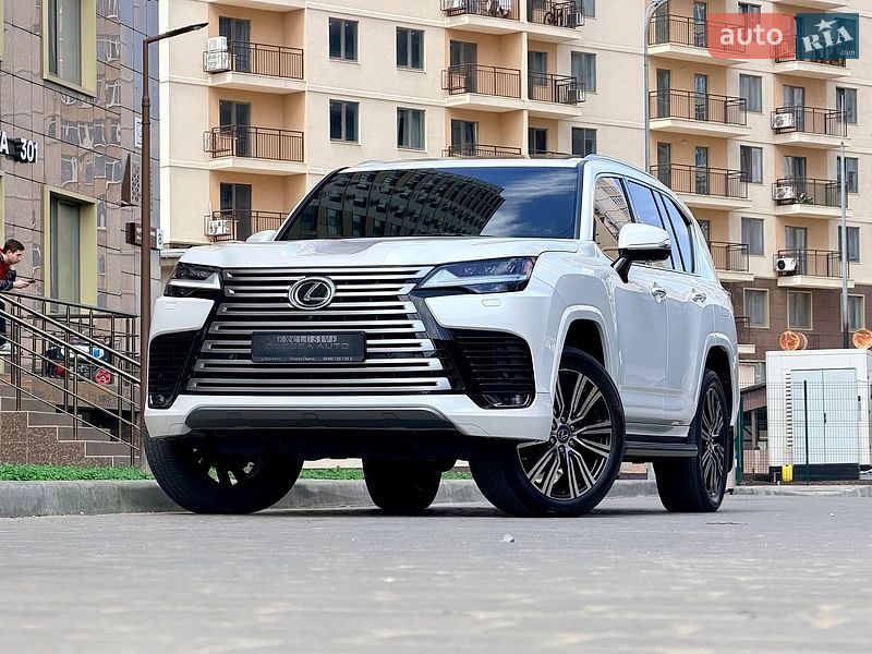 Lexus LX 2022