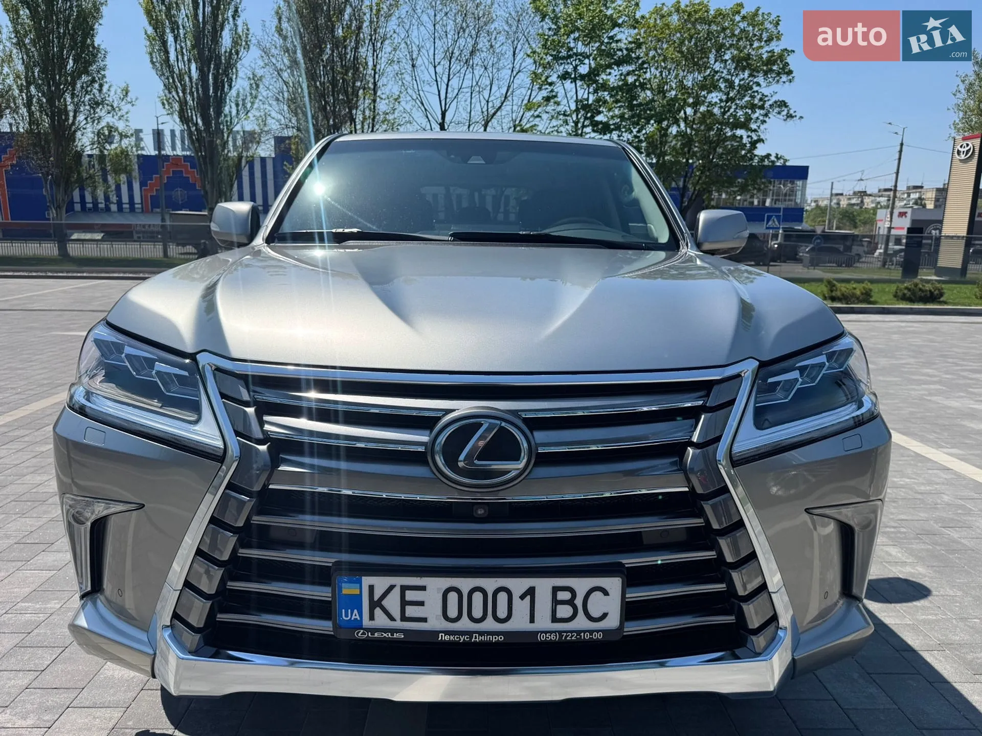 2017 Lexus LX - мініатюра 2