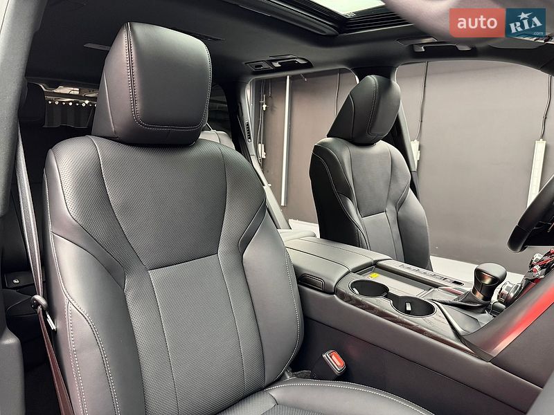 Внедорожник / Кроссовер Lexus LX 2025 в Киеве