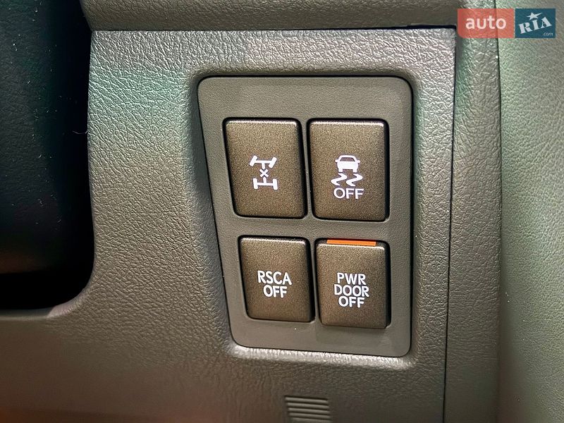 Позашляховик / Кросовер Lexus LX 2008 в Харкові