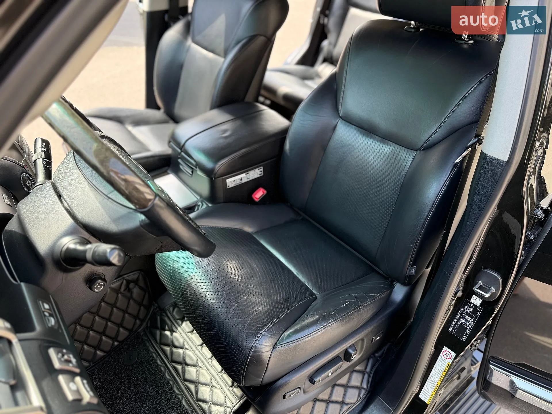 2013 Lexus LX - мініатюра 22