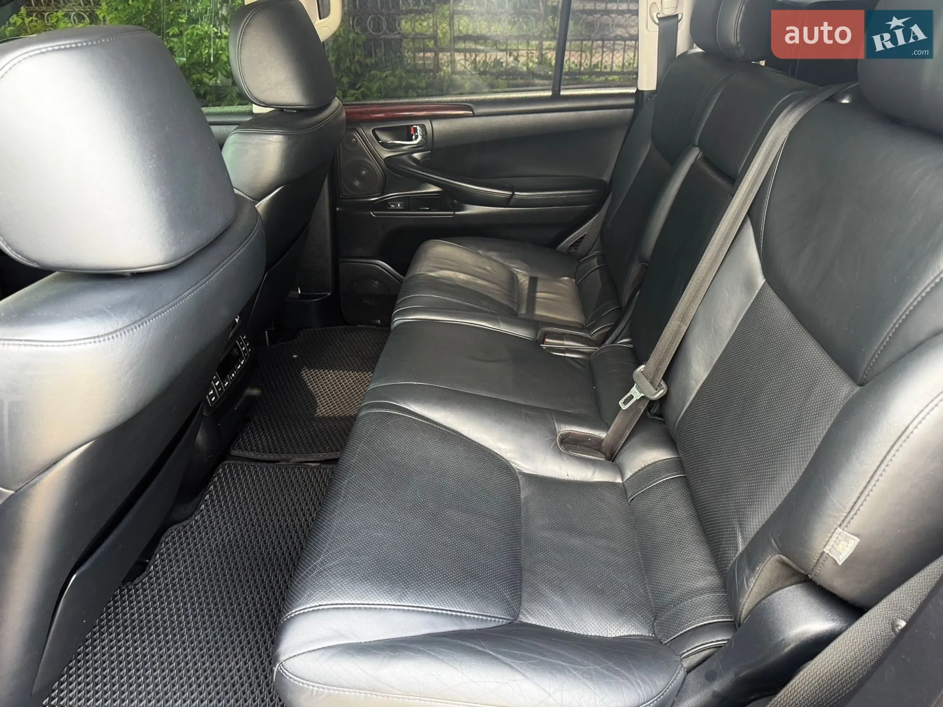 2011 Lexus LX - мініатюра 13
